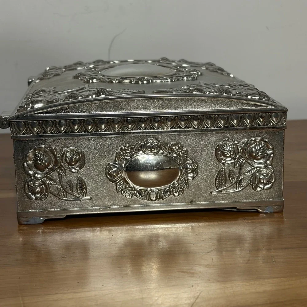 Godinger Silver Plated Ornate Floral Rose Jewelry Box Burgundy Velvet Lining